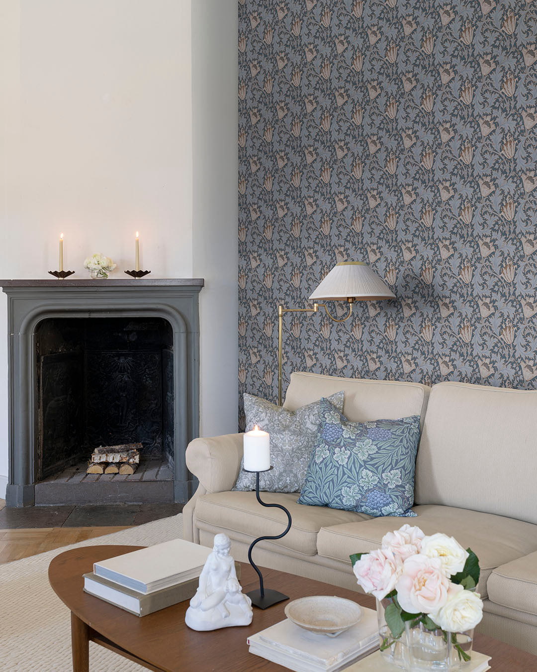 William Morris Wallpaper - Anemone - Dark Blue