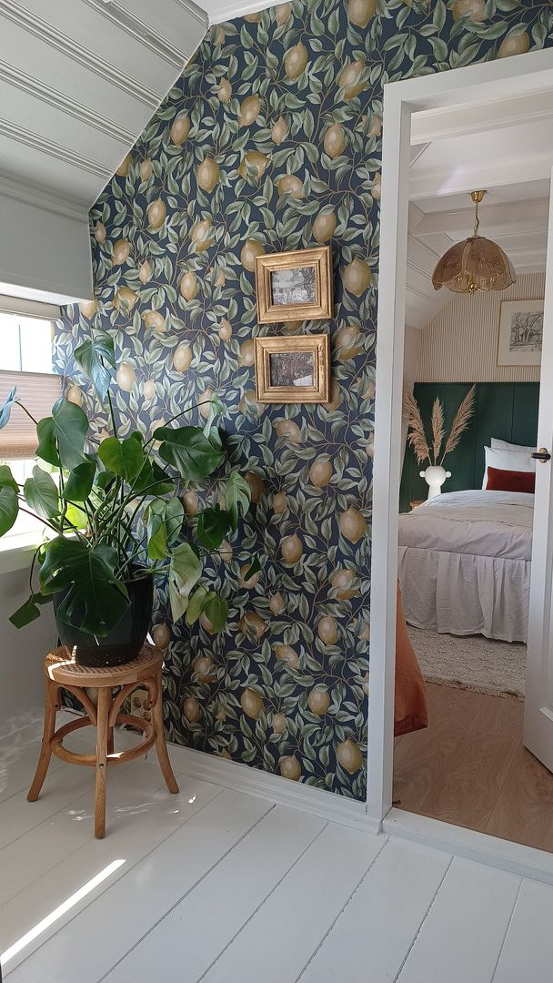 Peel & Stick Wallpaper - Lemon Trees - Midnight Blue