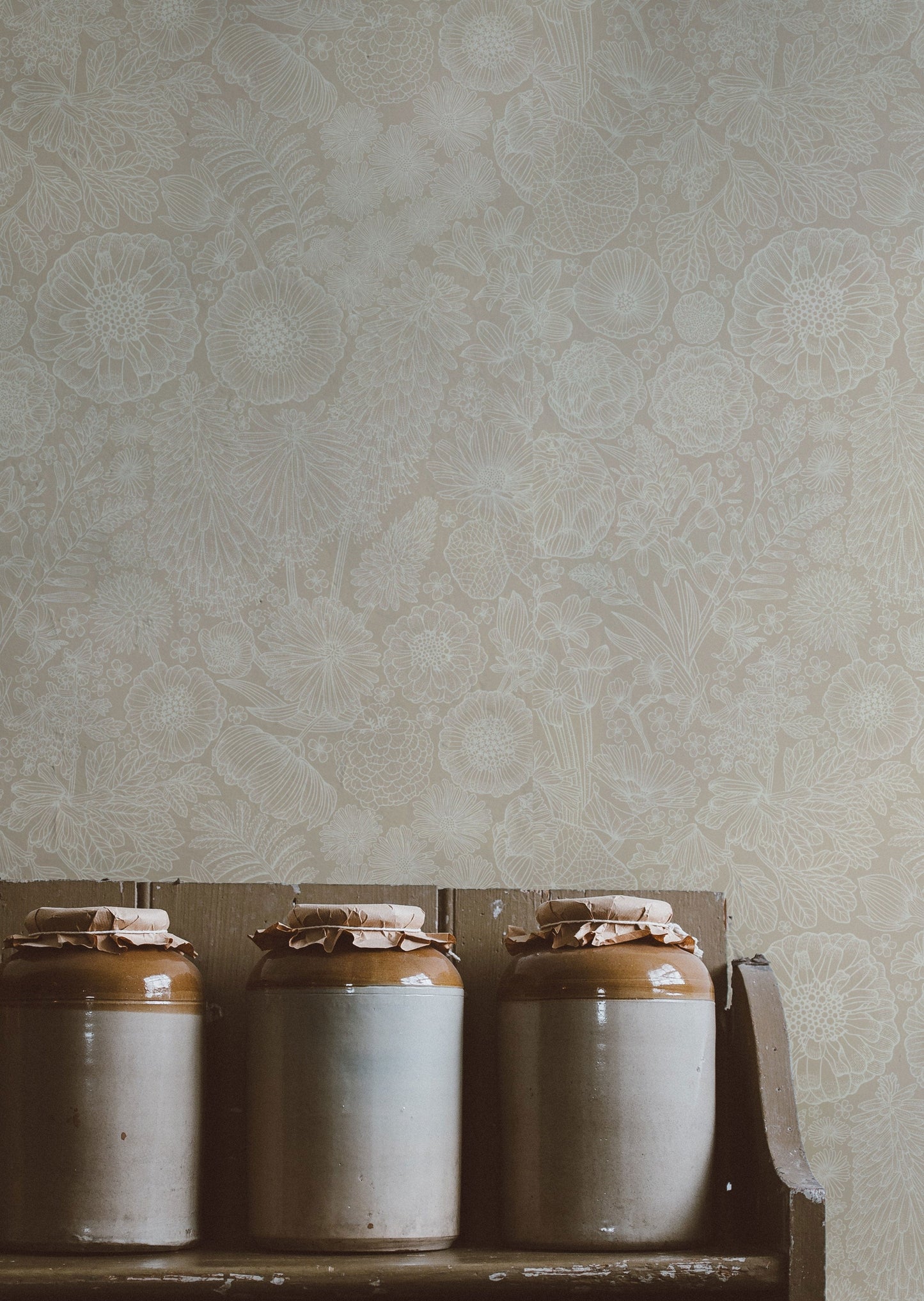 Summer Gray Behang - August - Roze