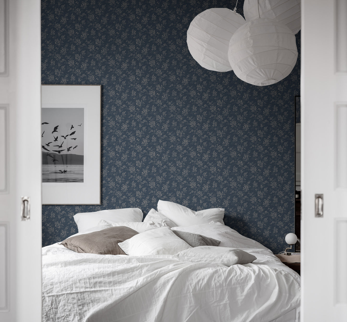 Borastapeter Behang - Hip Rose - Blauw