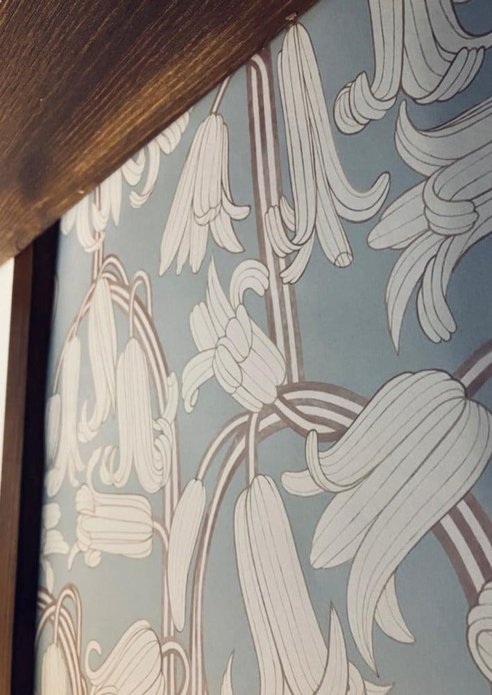 Bloemenbehang - Bluebells - Dusty Blue