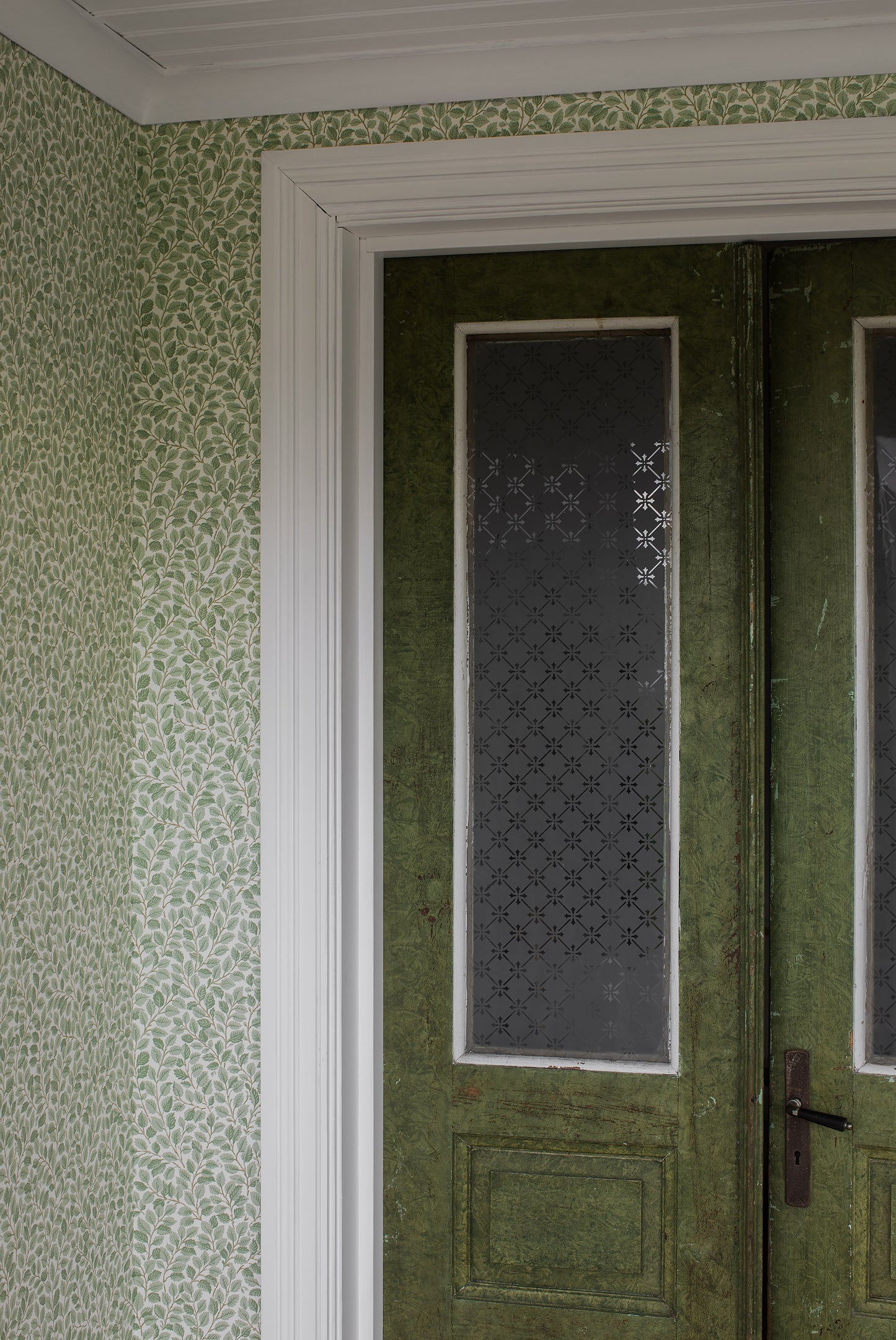 Borastapeter Wallpaper - Hazel 7662 - Light Green