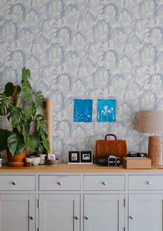 Summer Gray Wallpaper - Bluebells - Grey